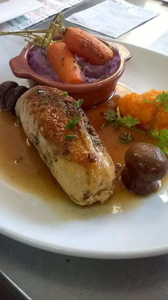 Hotel Restaurant Henry Puy-l'Eveque Экстерьер фото